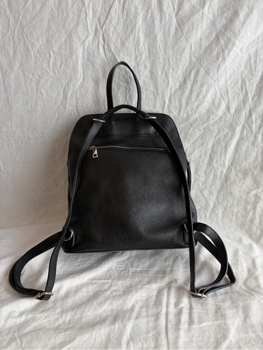 L.Credi Genuine Leather Backpack Made in Italy - Picture 2 of 9